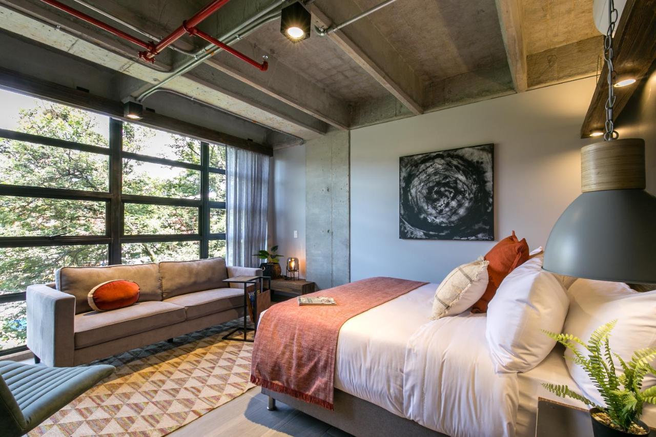 Factory Lofts 4*