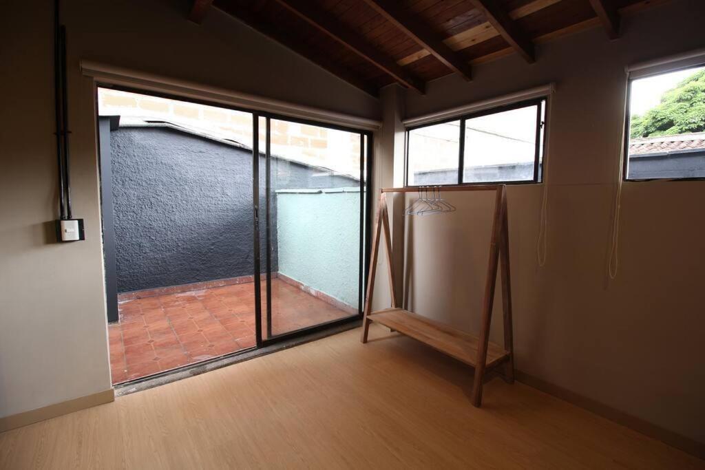 Apartamento Cerca A Clinica Americas - One204 By Roots