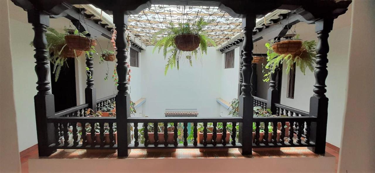 Del Prado Guest house