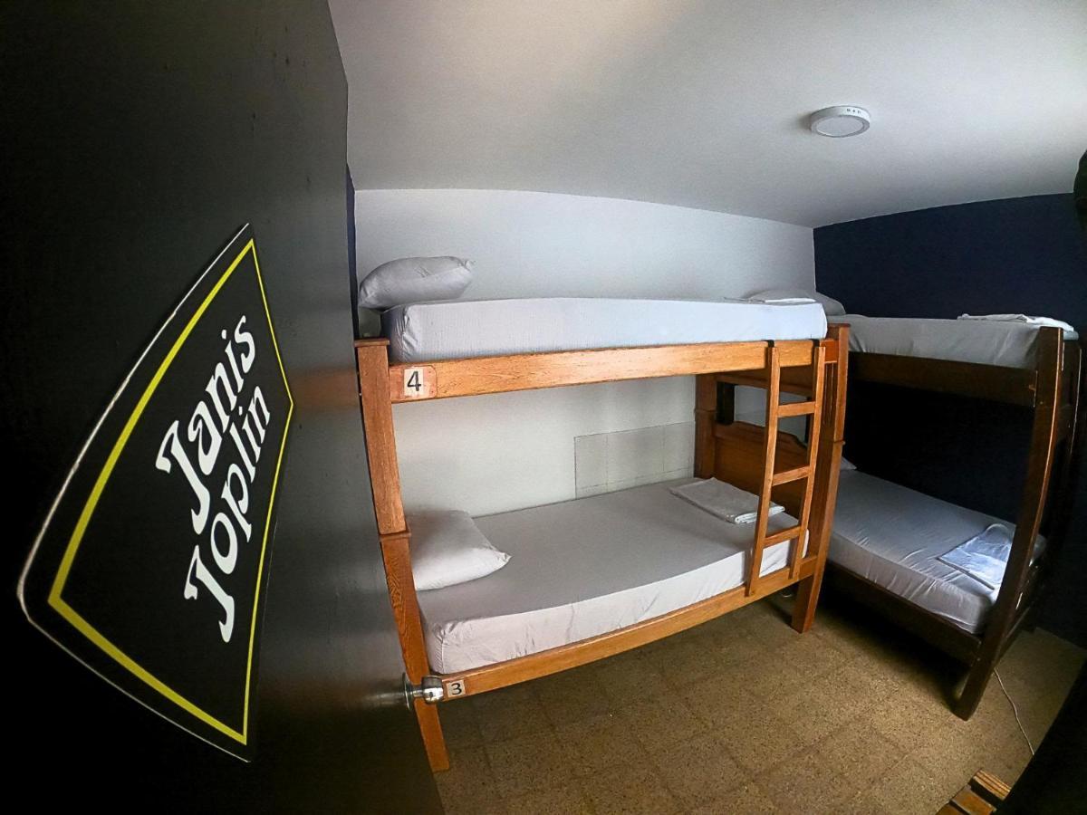 Hostal Rock *