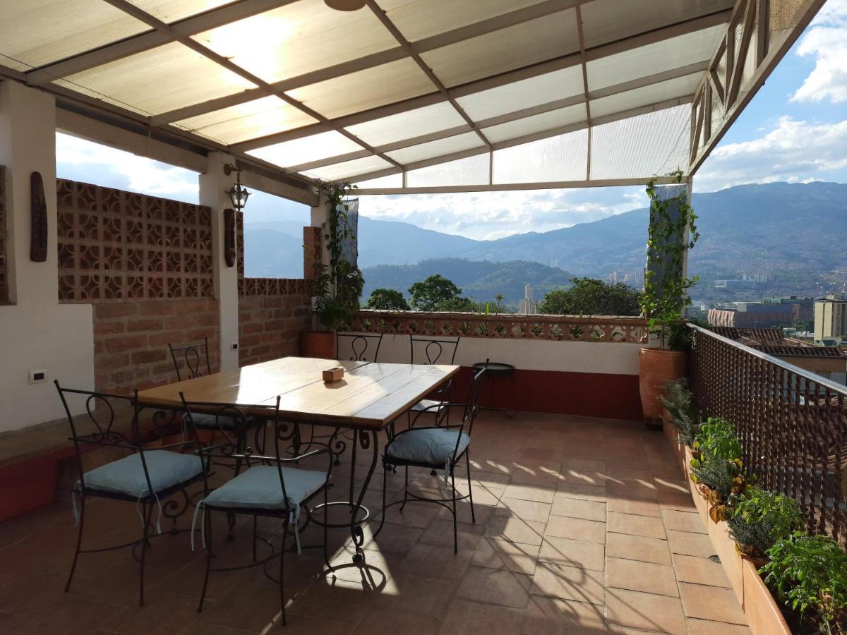 Guest house Del Prado Medellin