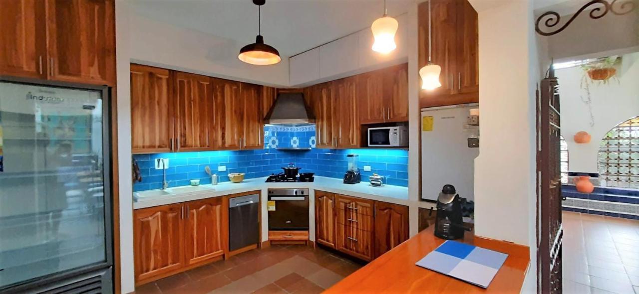 Guest house Del Prado Medellin