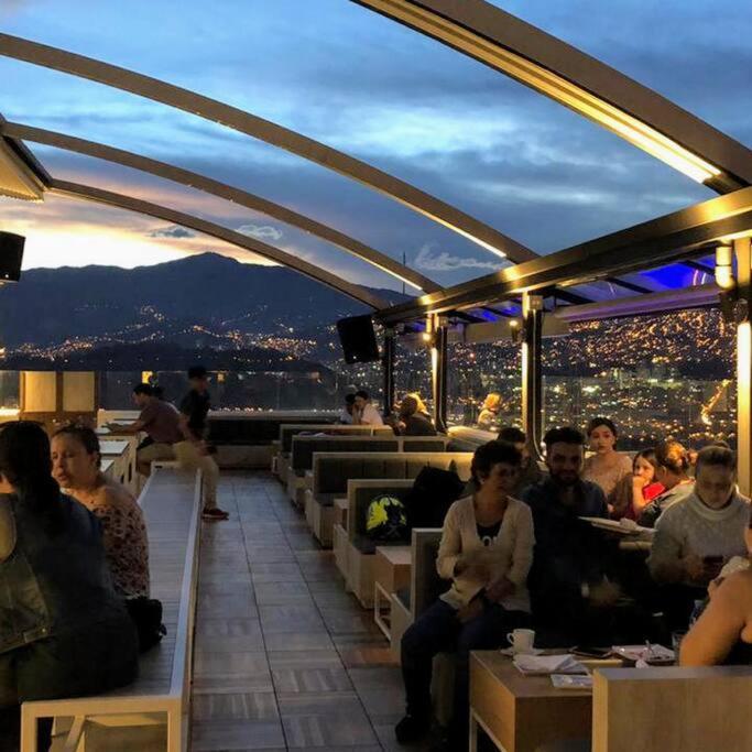 Grande, Hermoso, Acogedor Y Privado * Medellín