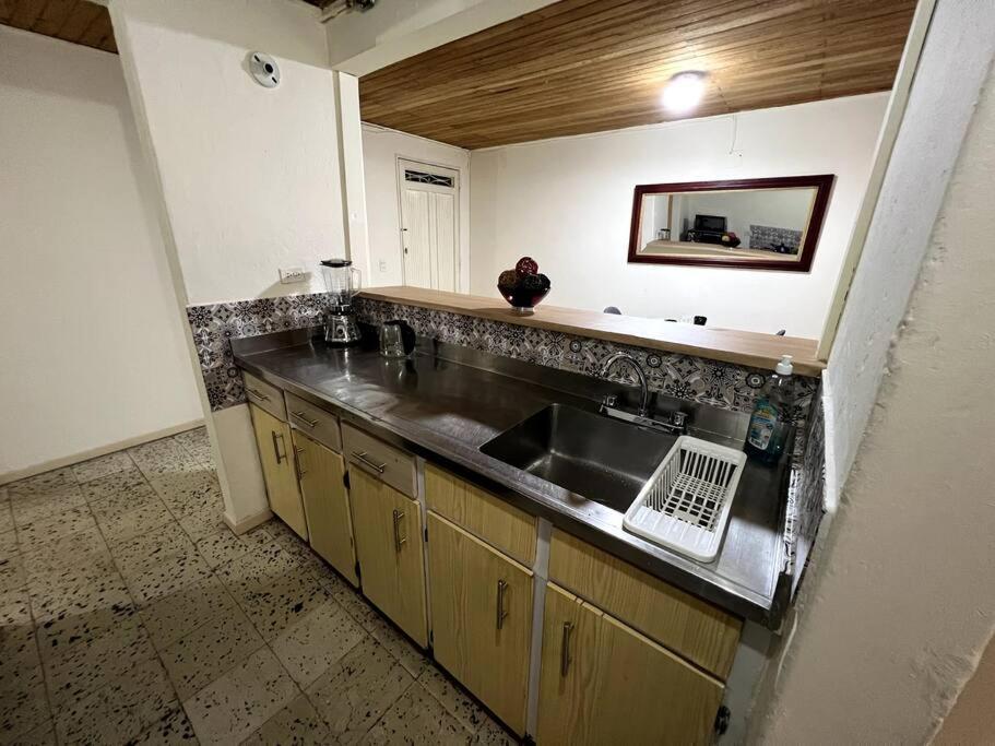 Grande, Hermoso, Acogedor Y Privado Apartamento *