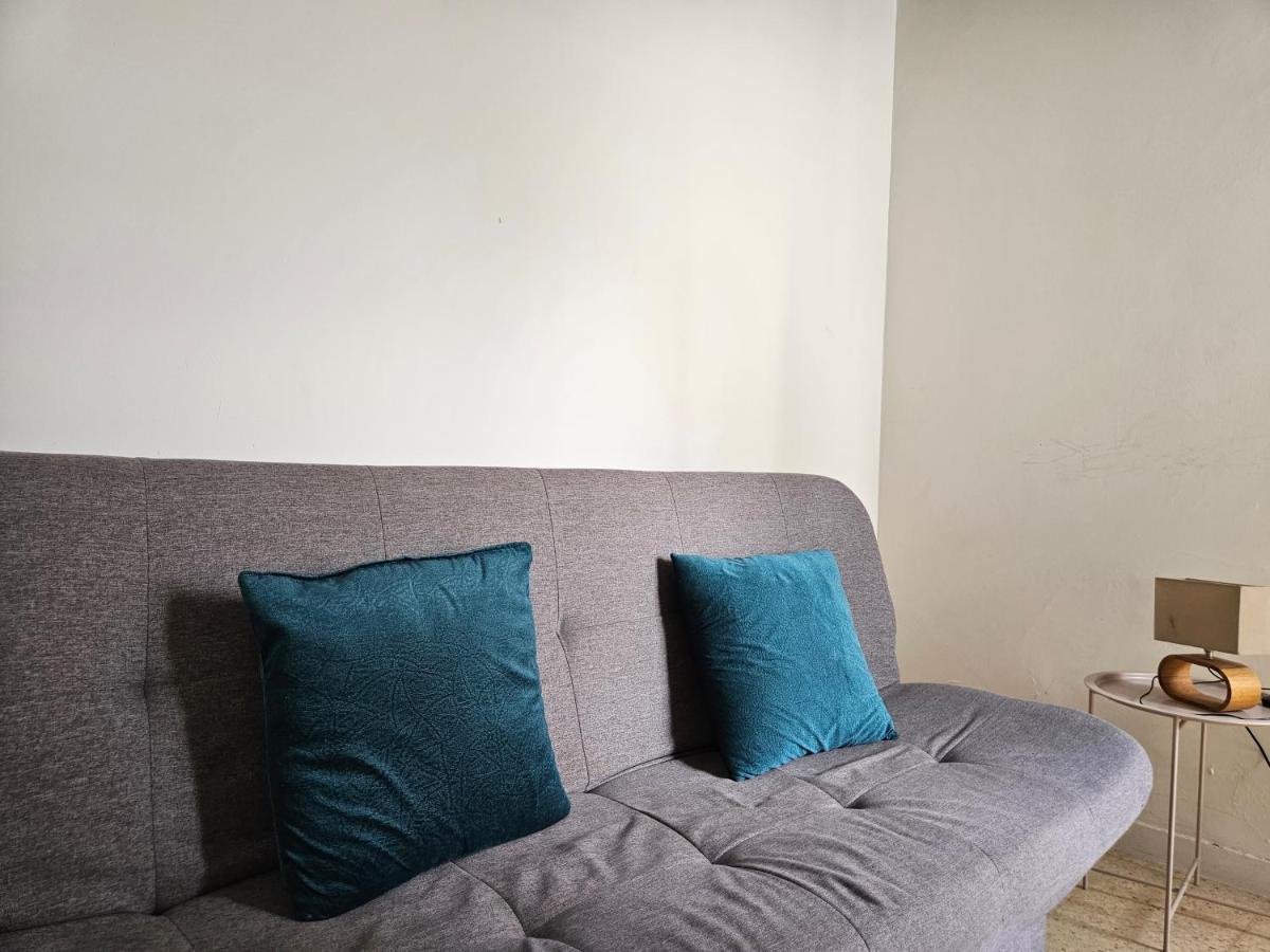 Comfortable Spacious Two-bedroom Medellín