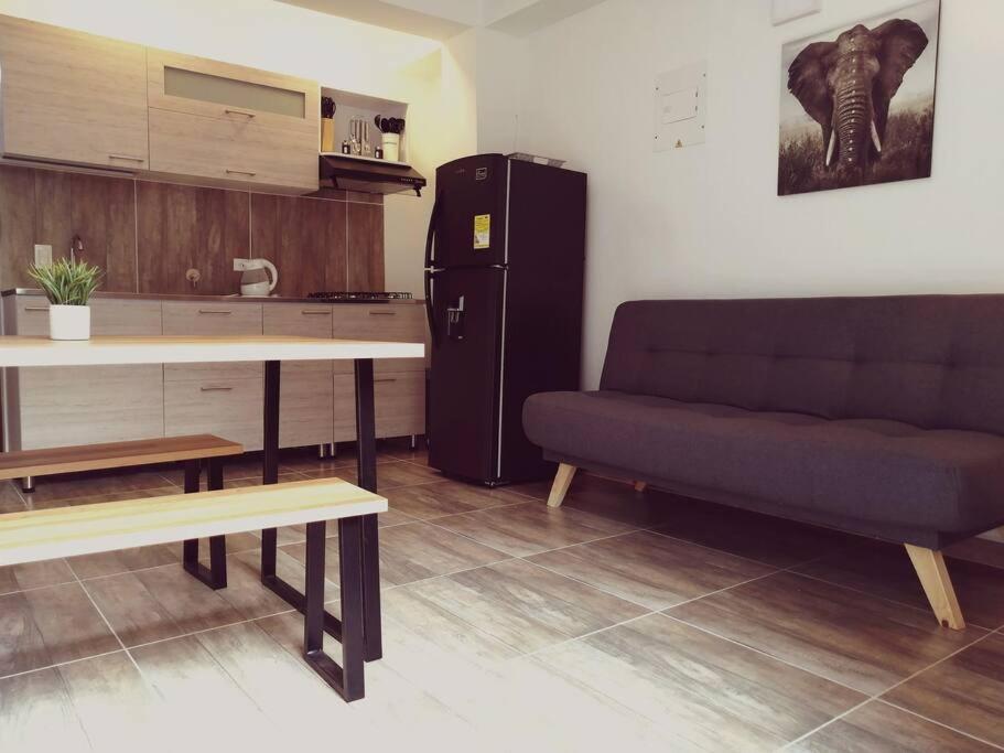 Apartamento En Cerca Al Poblado