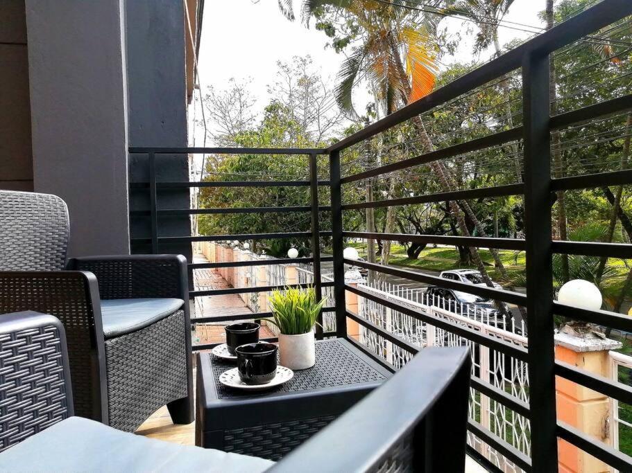 Apartamento En Cerca Al Poblado Medellín