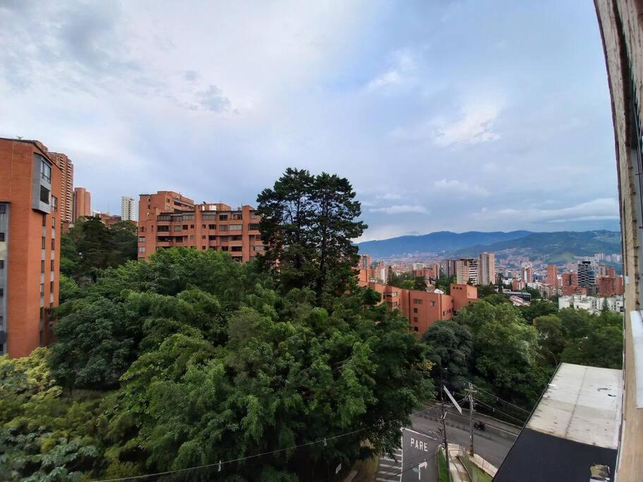 Medellin, Poblado. Perfect For Travel And Work. * Medellín