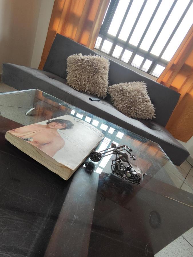 Apartamento En Laureles, Apartamento *