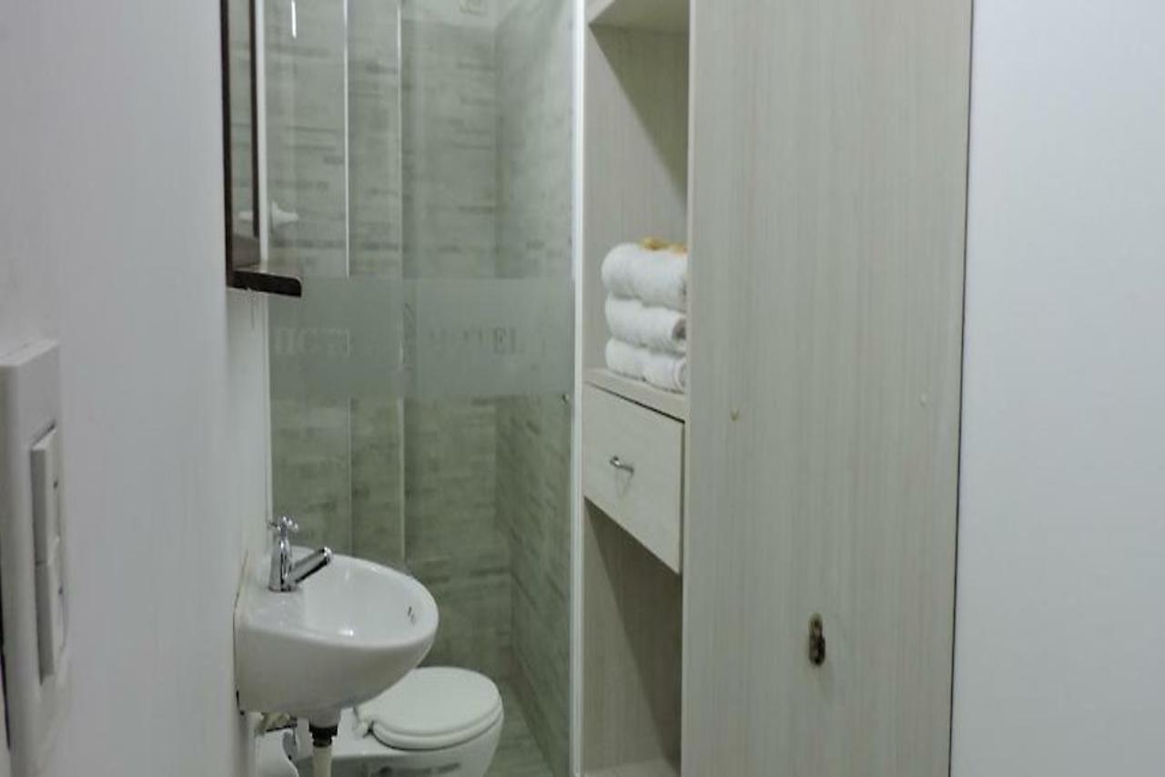Jc 43 Hotel Medellín