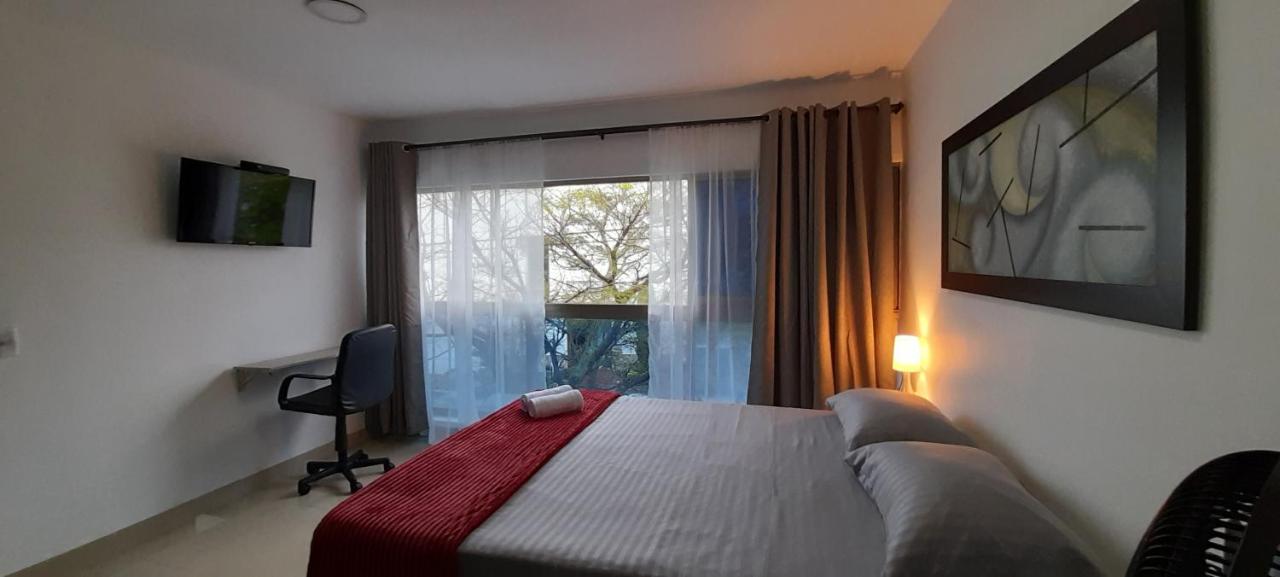 Habitacion 302 Con Bano Privado Cerca A Laureles 3*