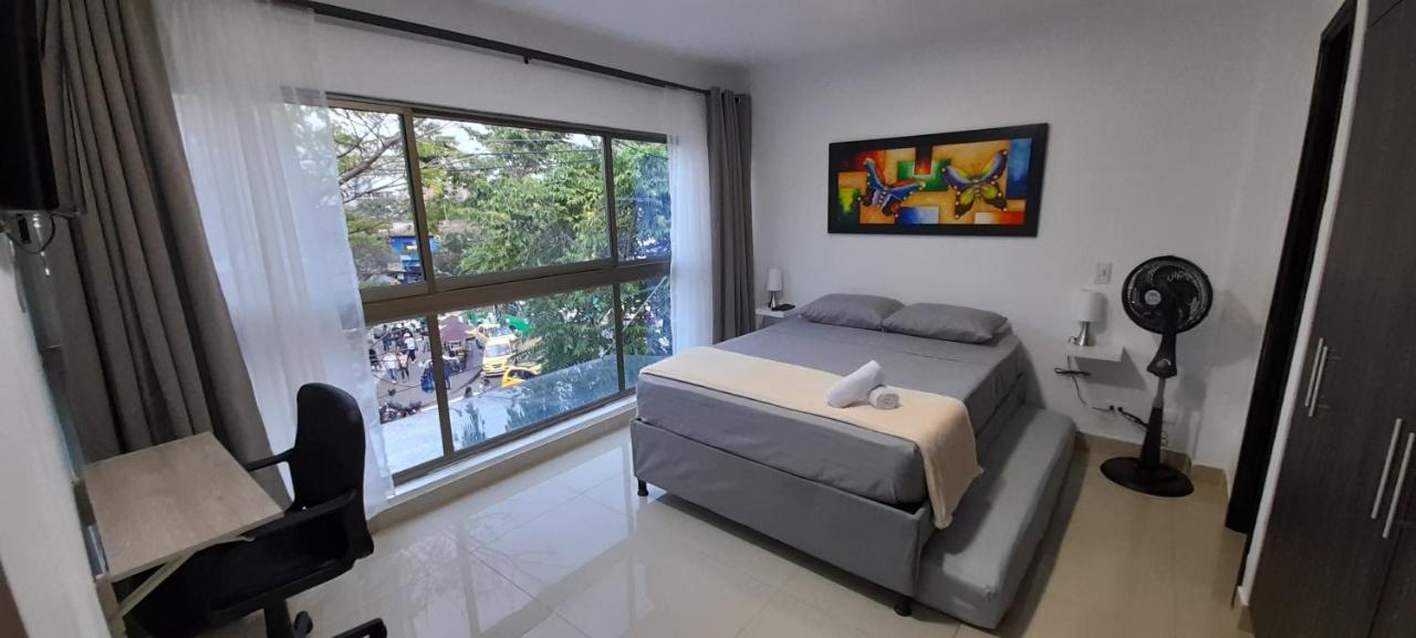 Pensión Habitacion 302 Con Bano Privado Cerca A Laureles 3*