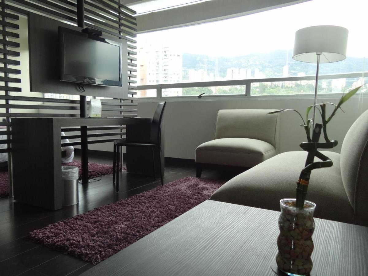 Bh El Poblado Hotel