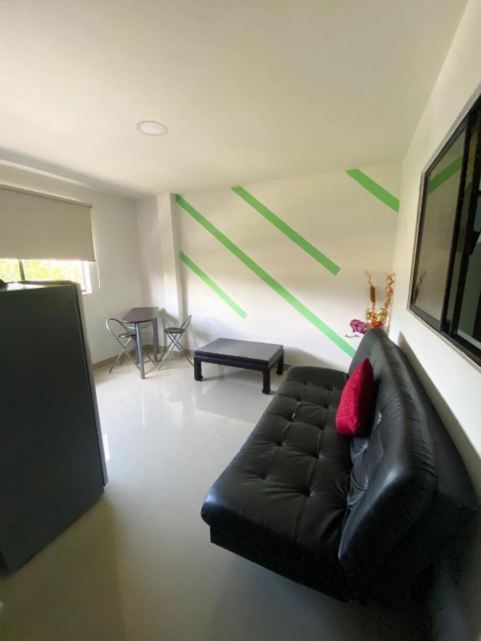 33 Bulerias 3* Medellín