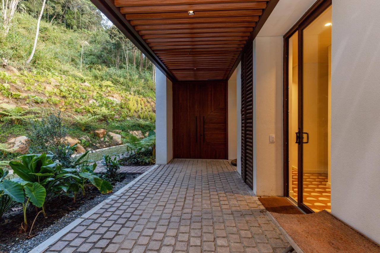 Hilltop Enchanting With Stunning Views & Jacuzzi Medellín