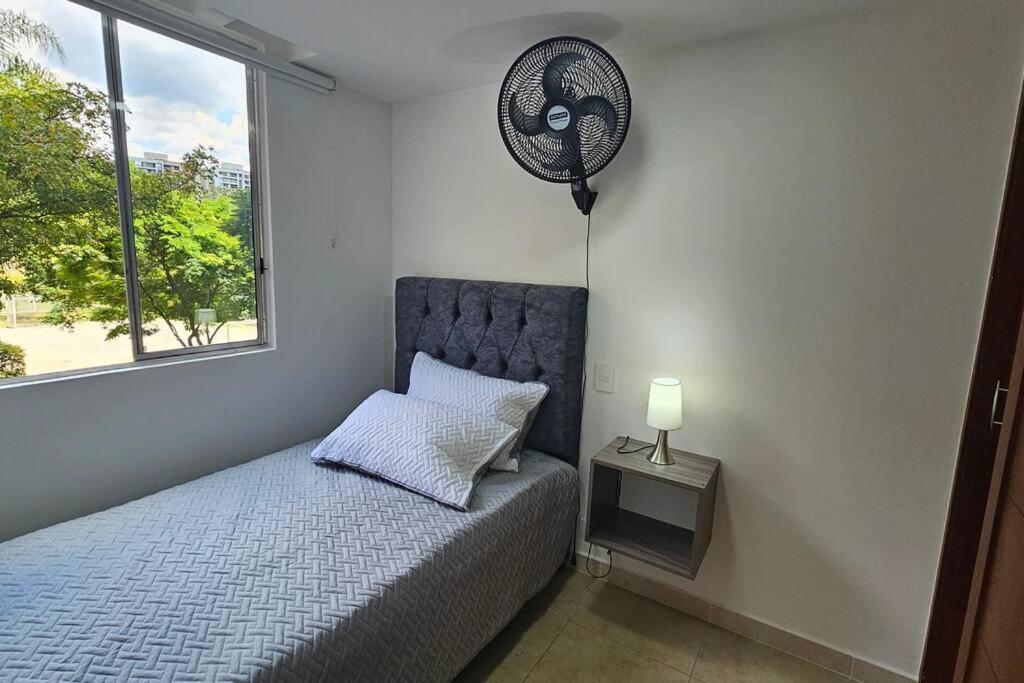 Apartamento Full En Medellin, Loma De Bernal, Reservas Con Dcto Solo Por Pc No Por Movil Apartment