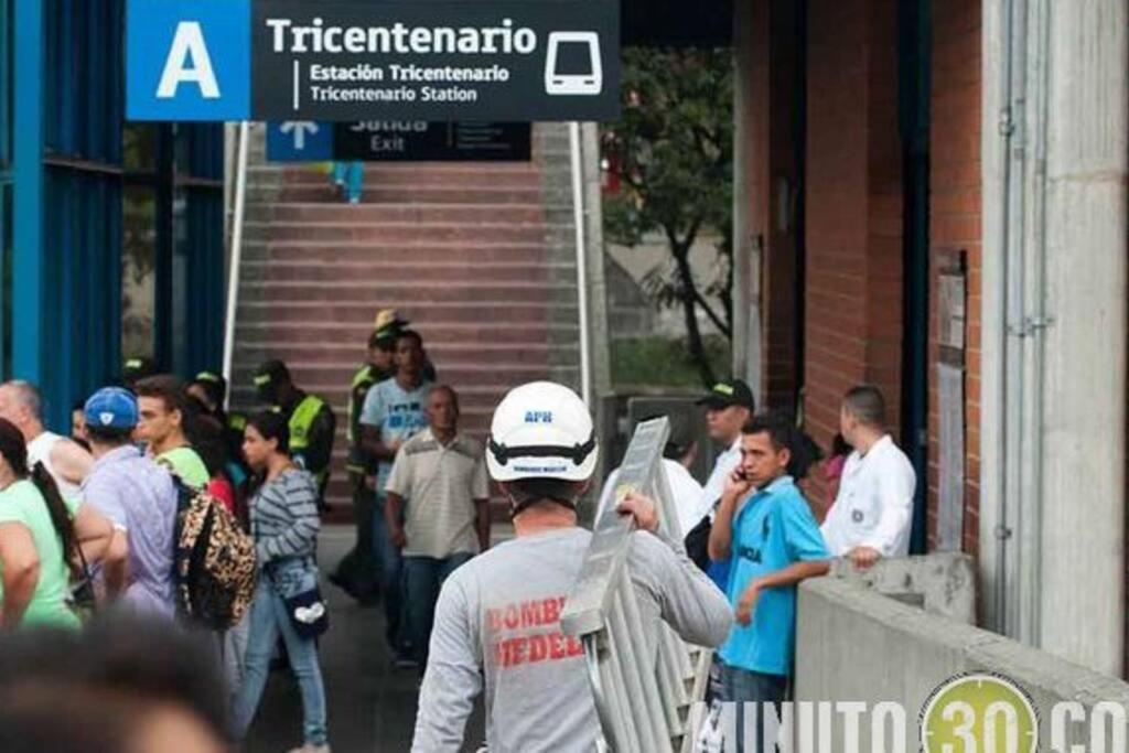 Acogedor Urbanizacion Tricentenario Medellín