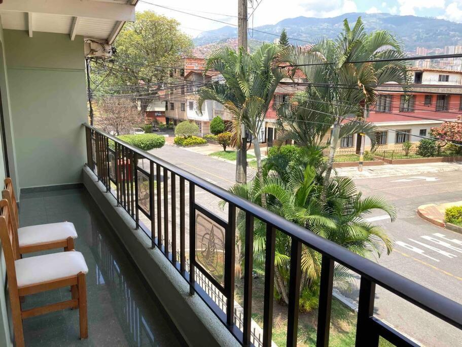 Сasa de vacaciones Grande, Moderna, Y Hermosa.