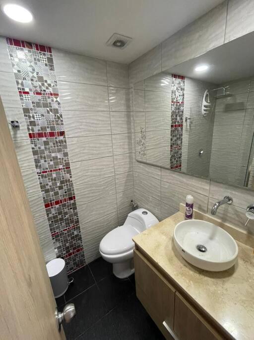 Apto De Lujo Las Palmas 3 Br Medellín
