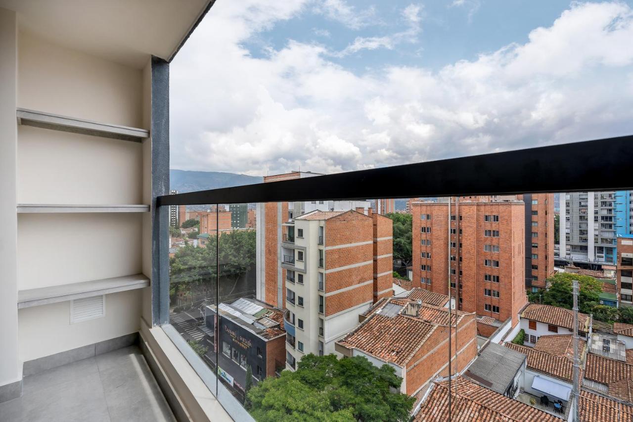 Housy Laureles