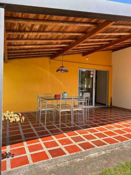 Villa Piedras Blancas *