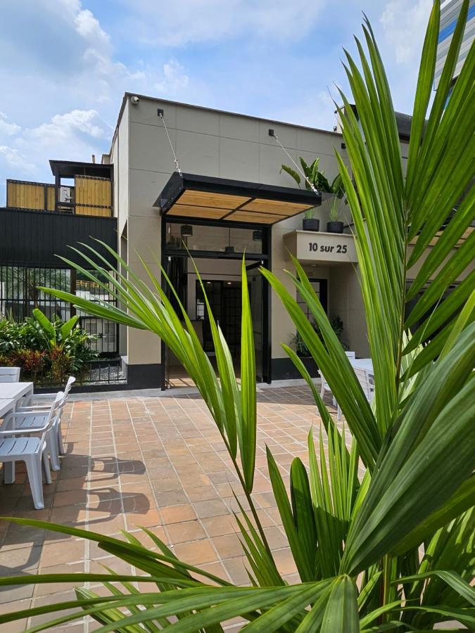 Hotel Aguacatala Stop