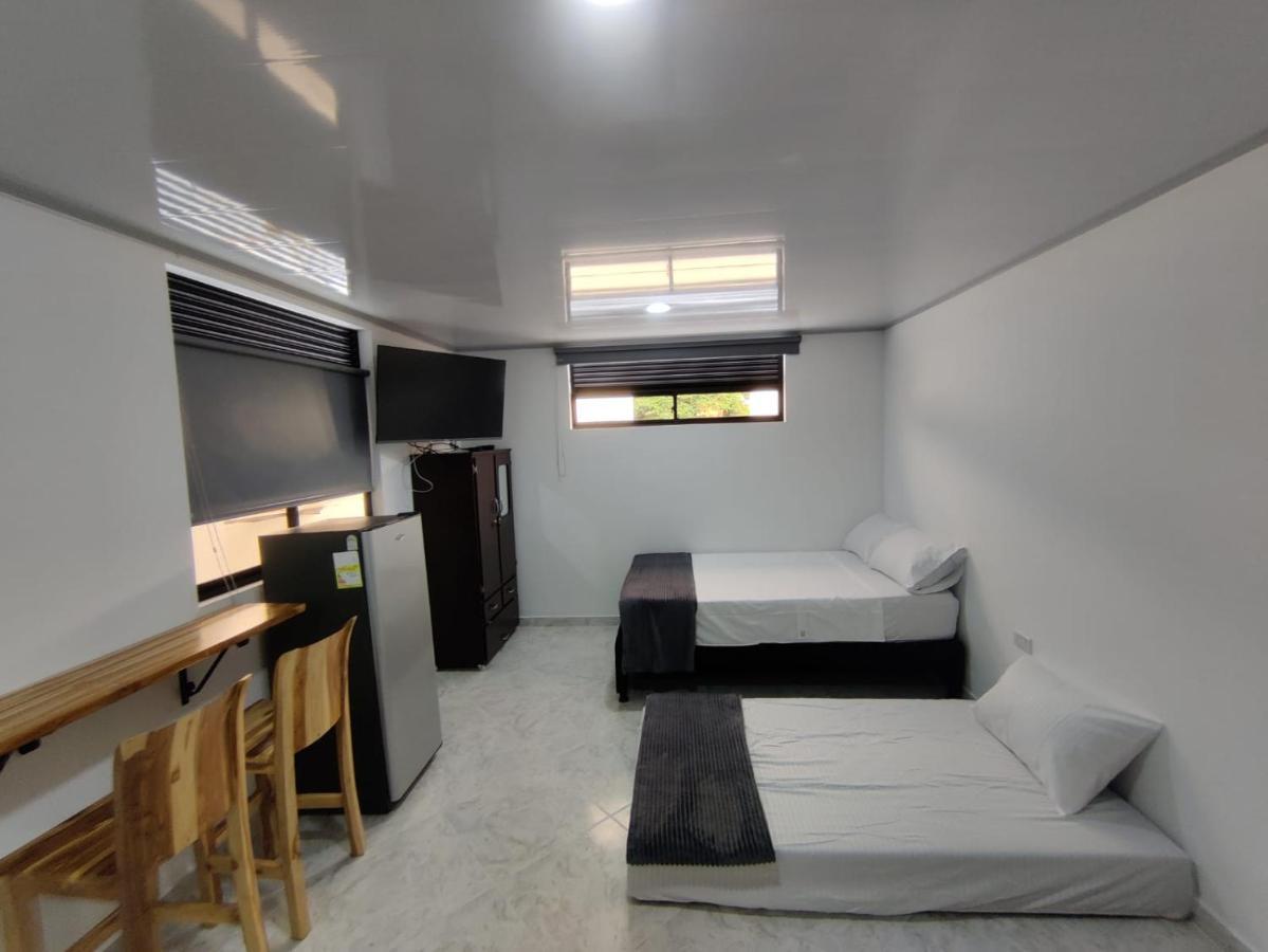 Sevilla Apartamento *