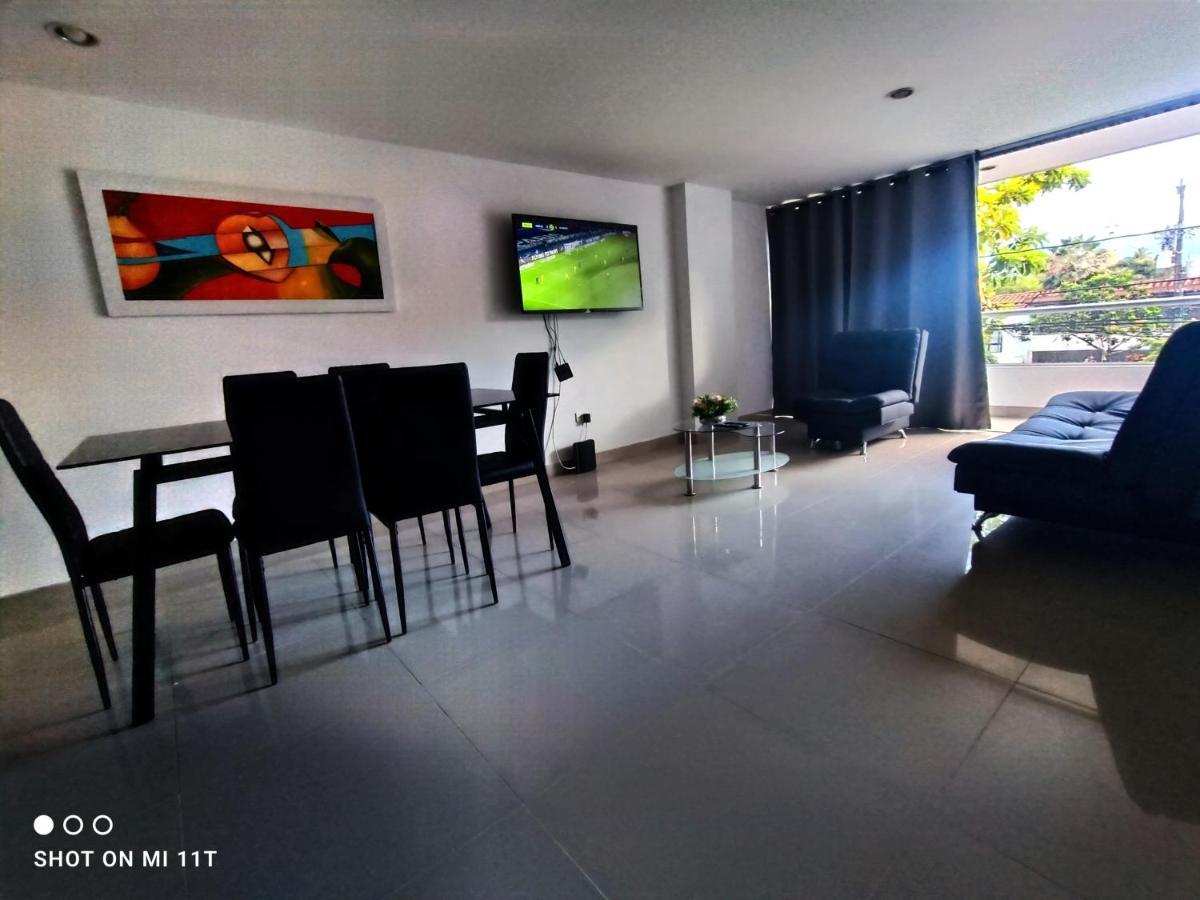 Apartamento Apartamento Amplio En Medellín