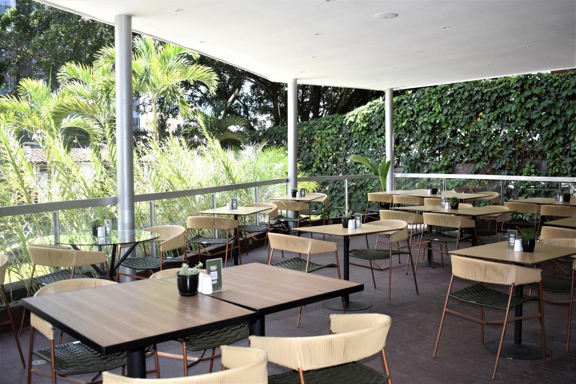 Hotel Estelar Blue 4*