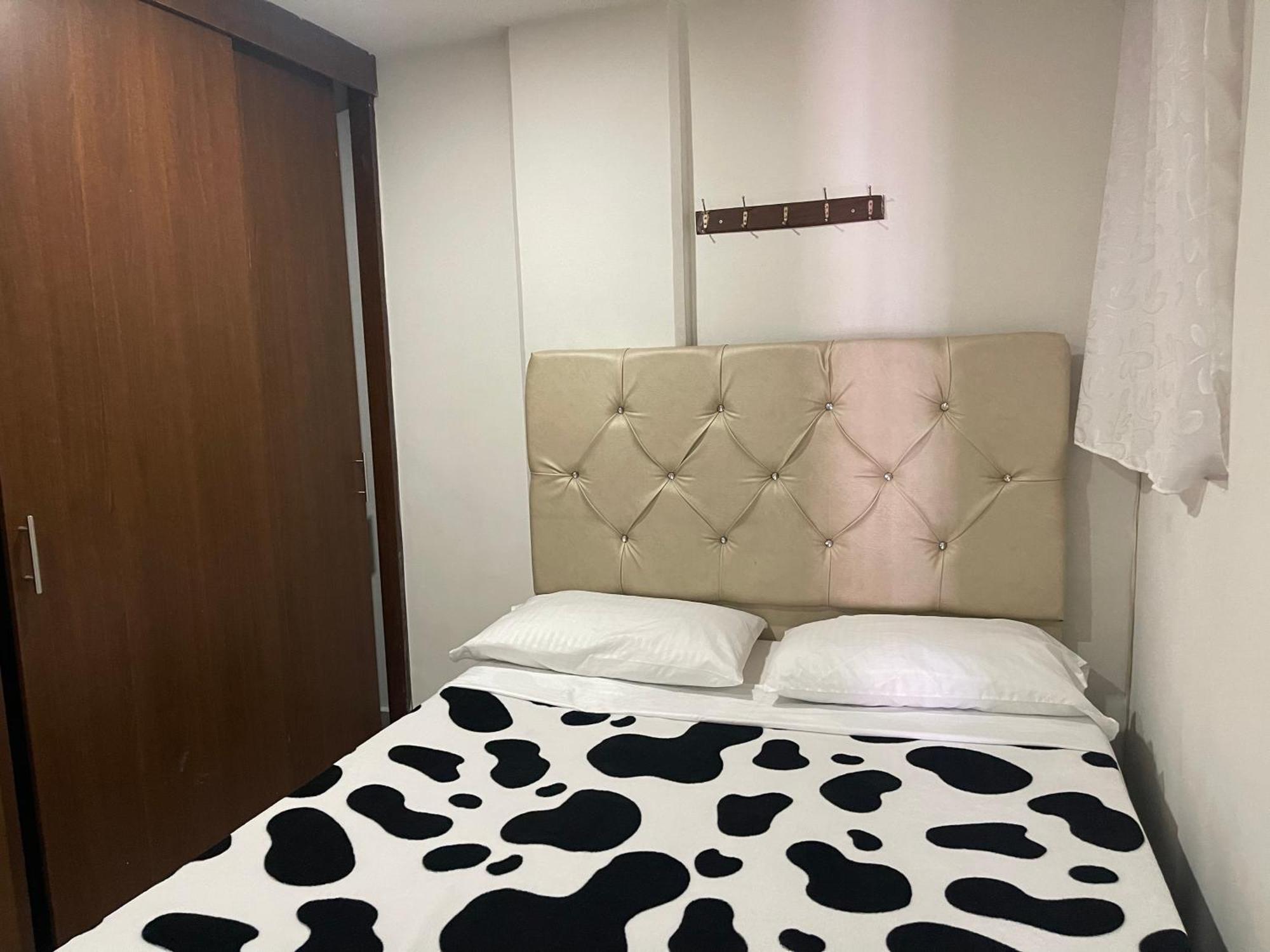 Apartamento Comodo En Laureles, Grande , Centrico , Bien Ubicado Apto303