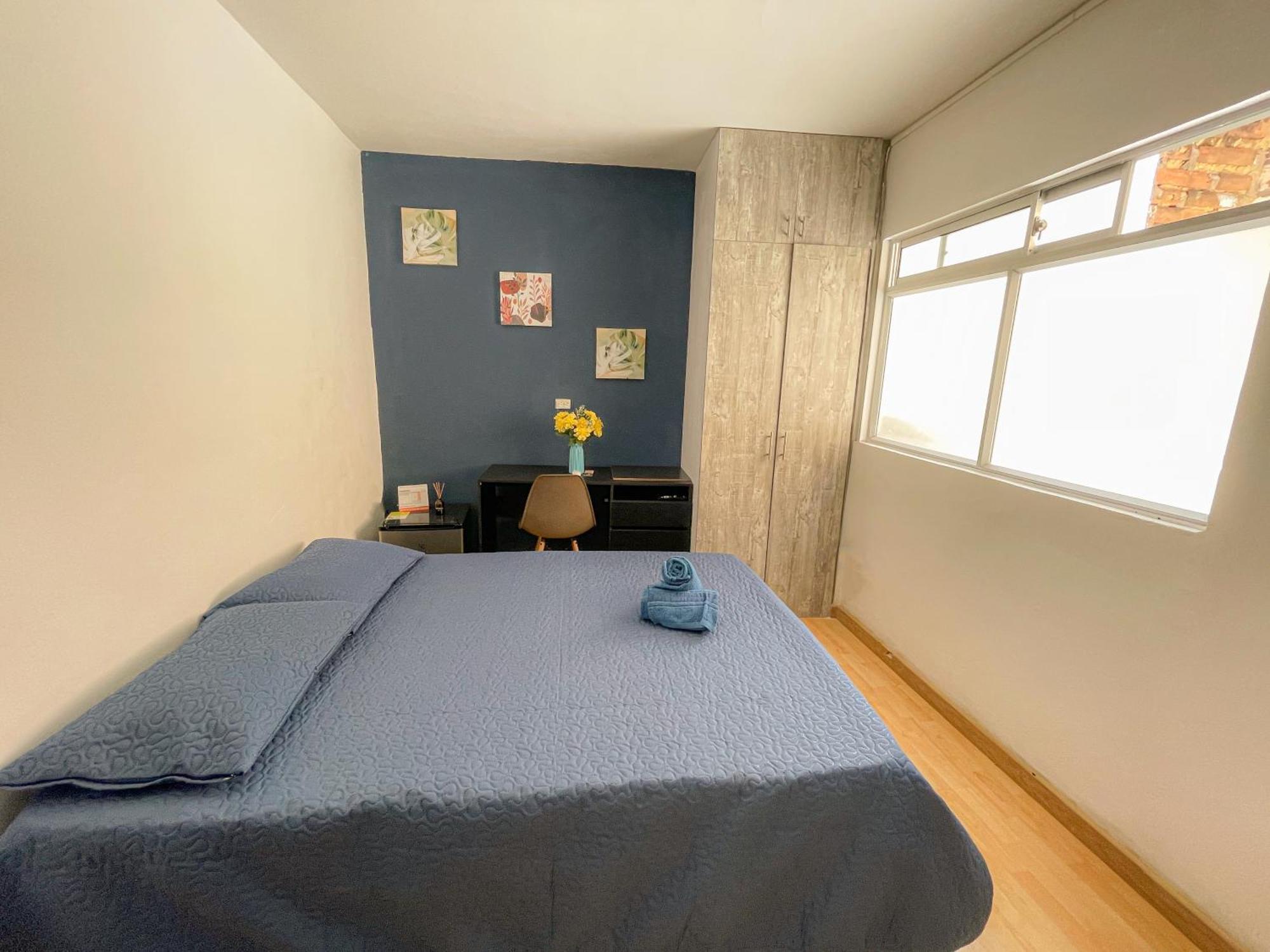 Casa Encanto, - Habitaciones, Laureles-america Pensión Medellín