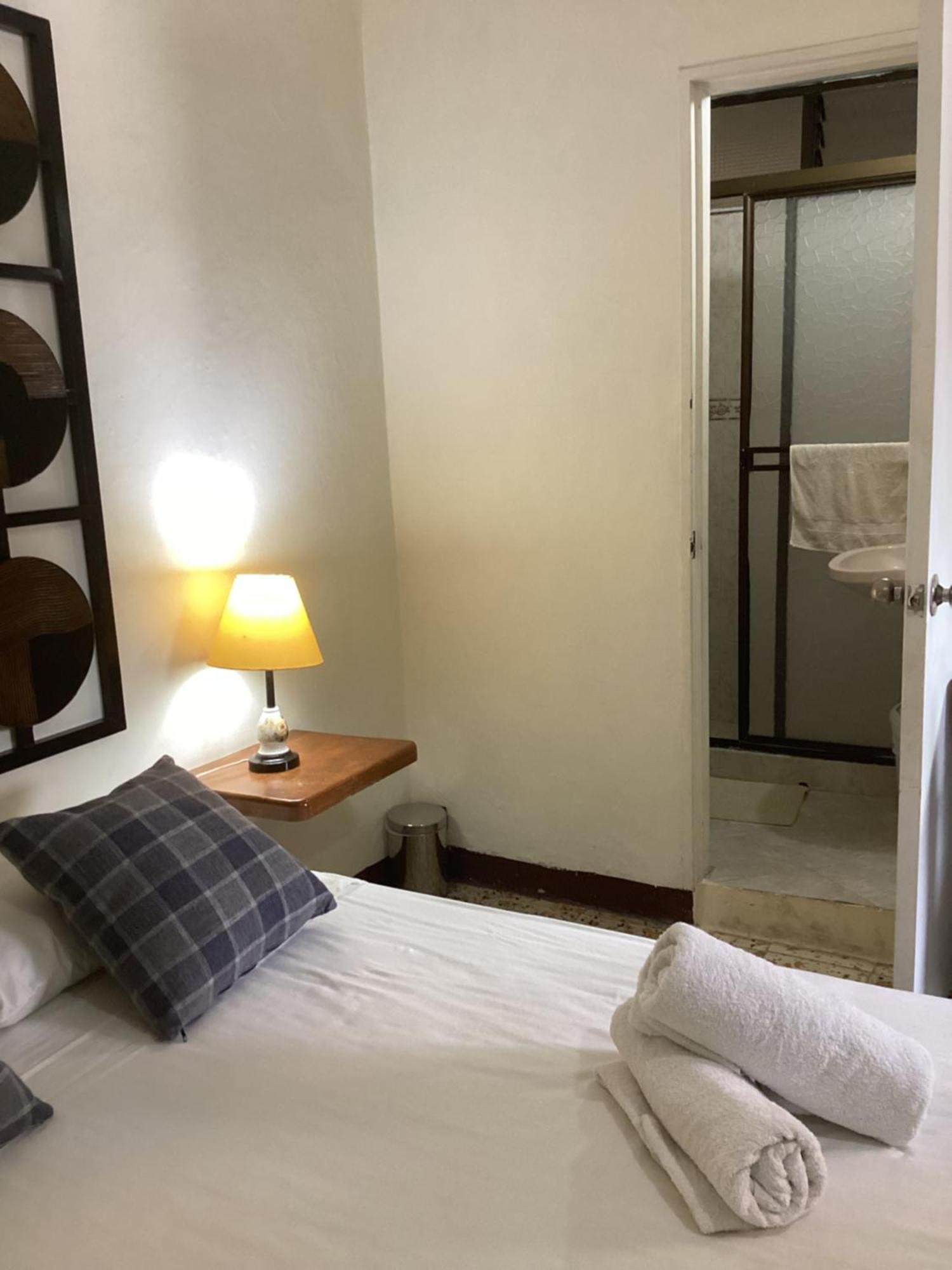 Manila Su Casa Pensión