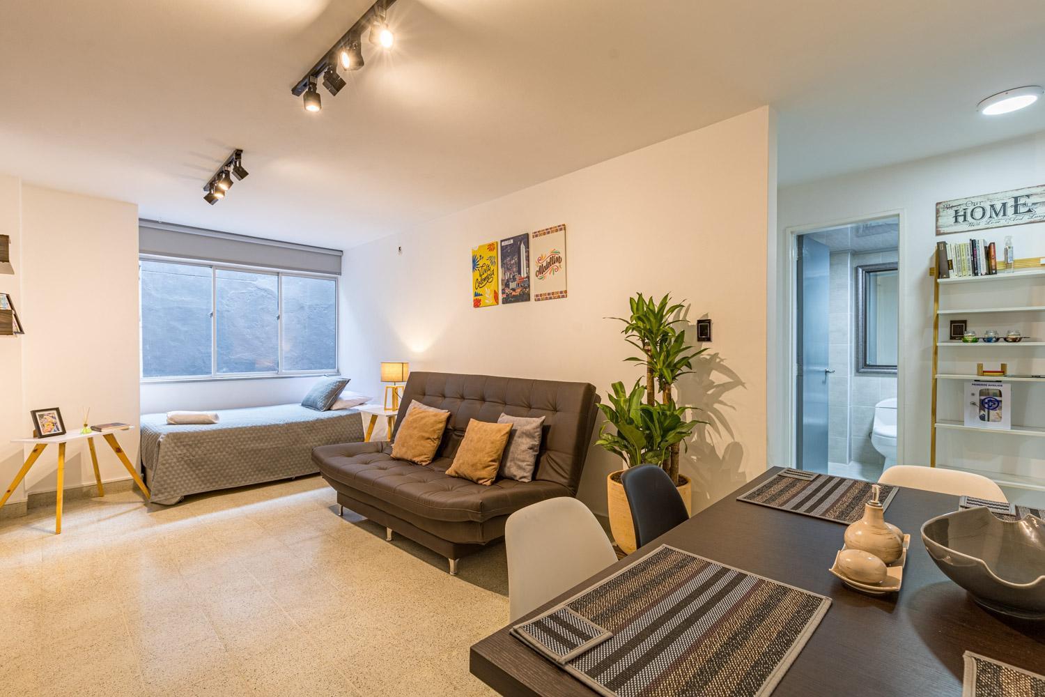 Espectacular Apartamento, Parque El Poblado. *