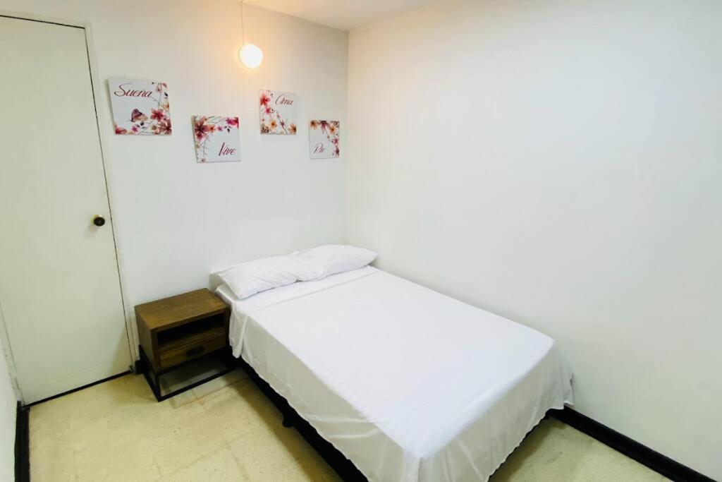 Casa Encanto Laureles! Casa Premium Con Parking- Estadio, Metro