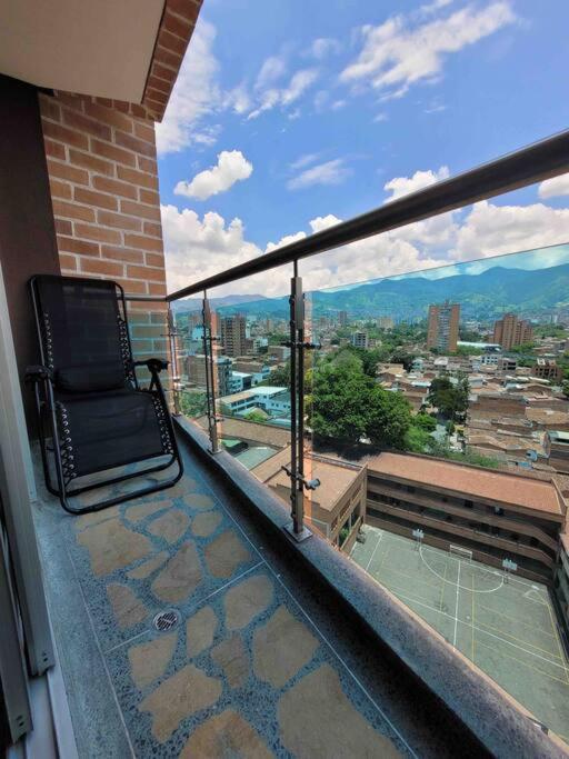 Acogedor Barrio La Floresta Apartamento Medellín