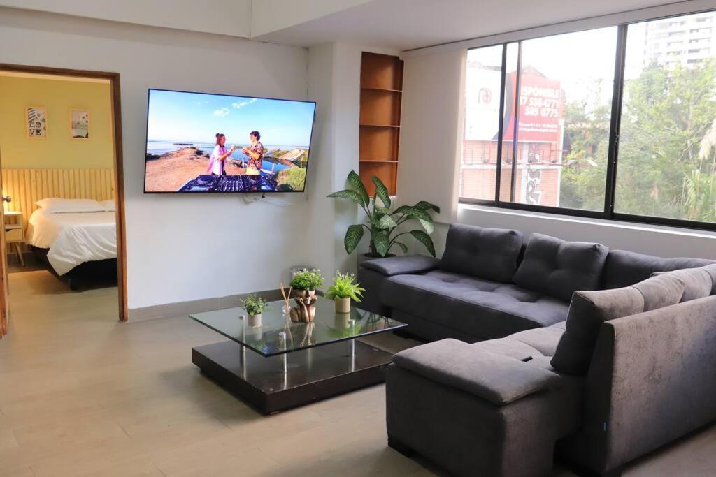 Penthouse W/ Jacuzzi In Lleras Park * Medellín