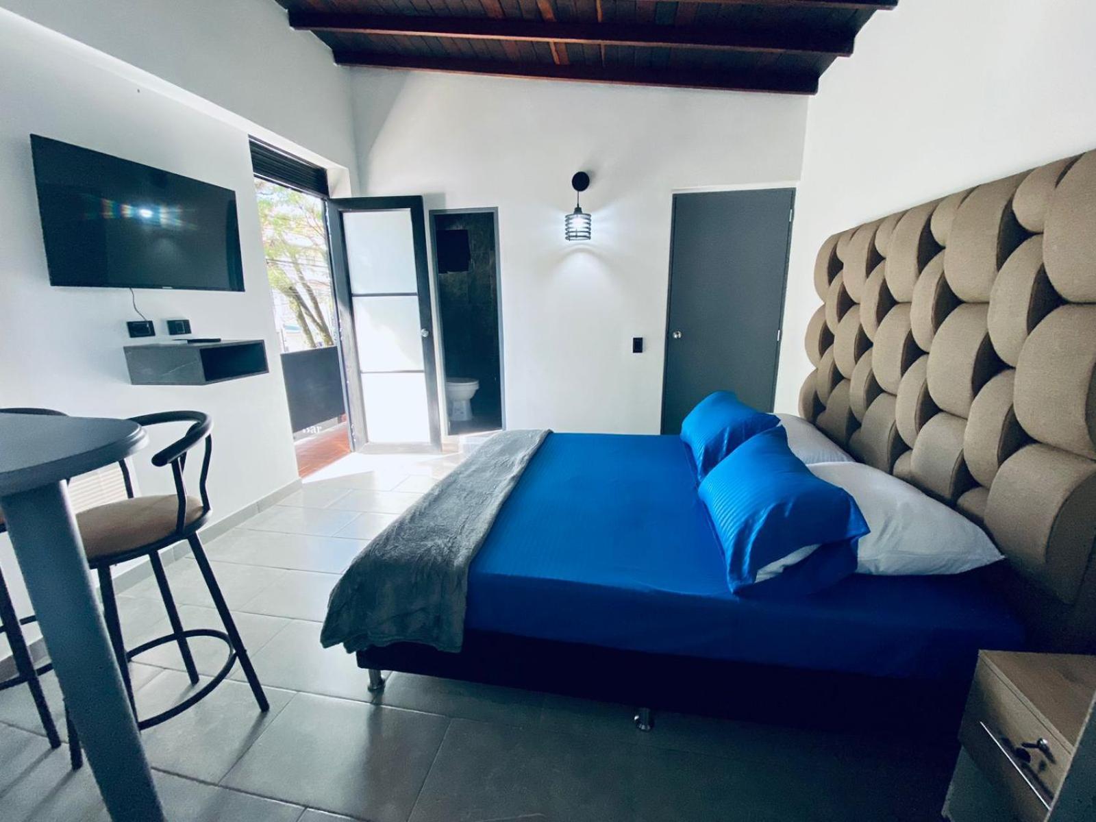 Mi Hotel