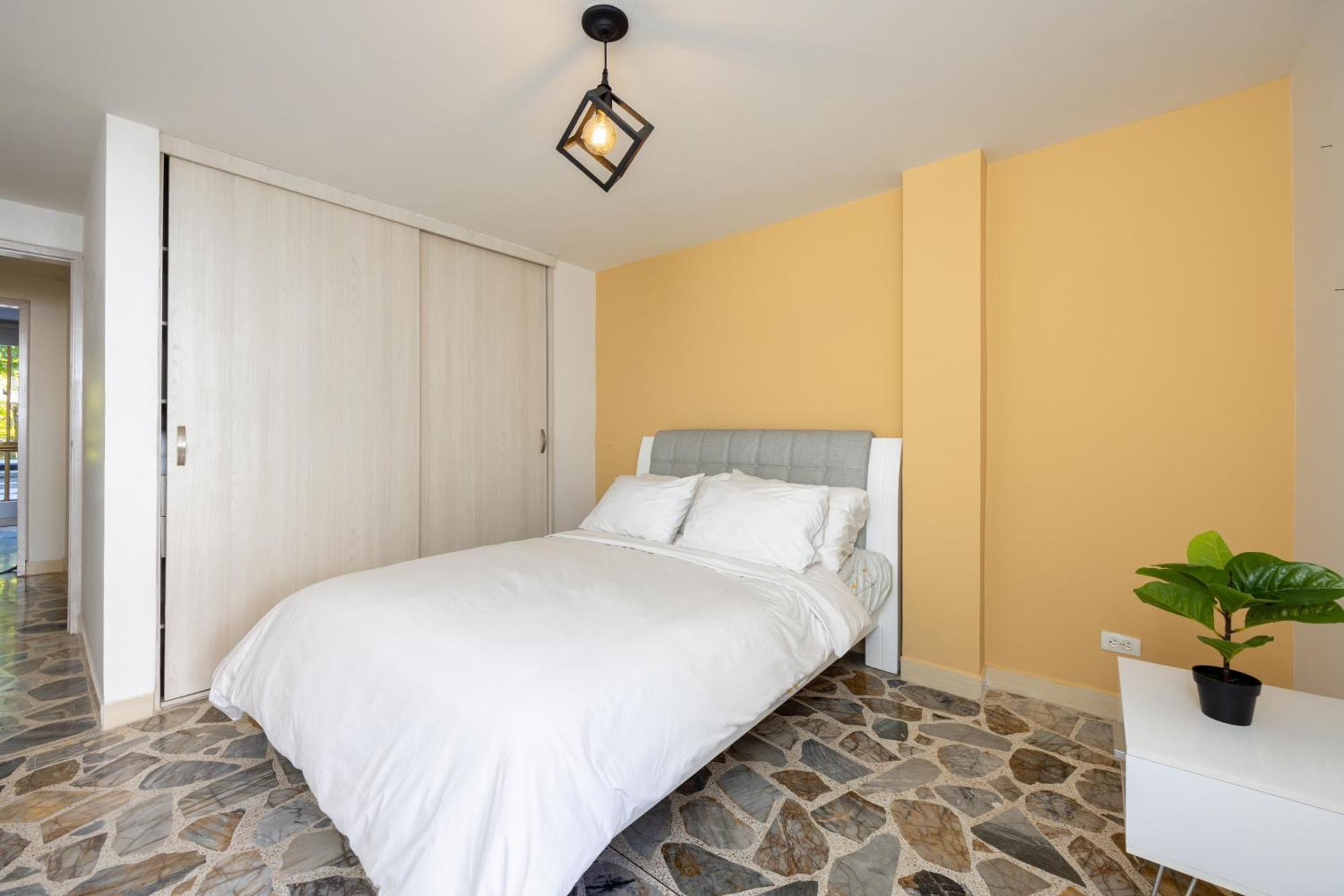 Apartamento El Poblado, La Frontera