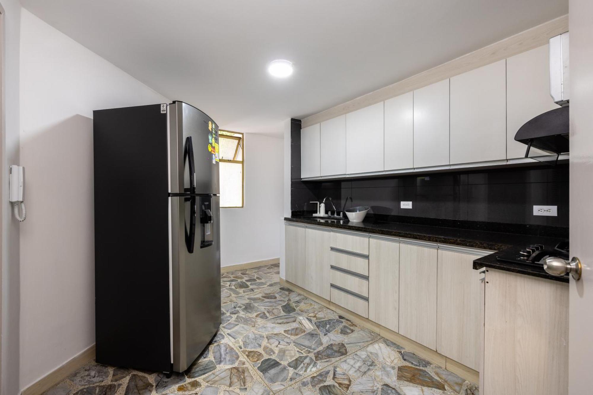 Apartamento El Poblado, La Frontera Medellín