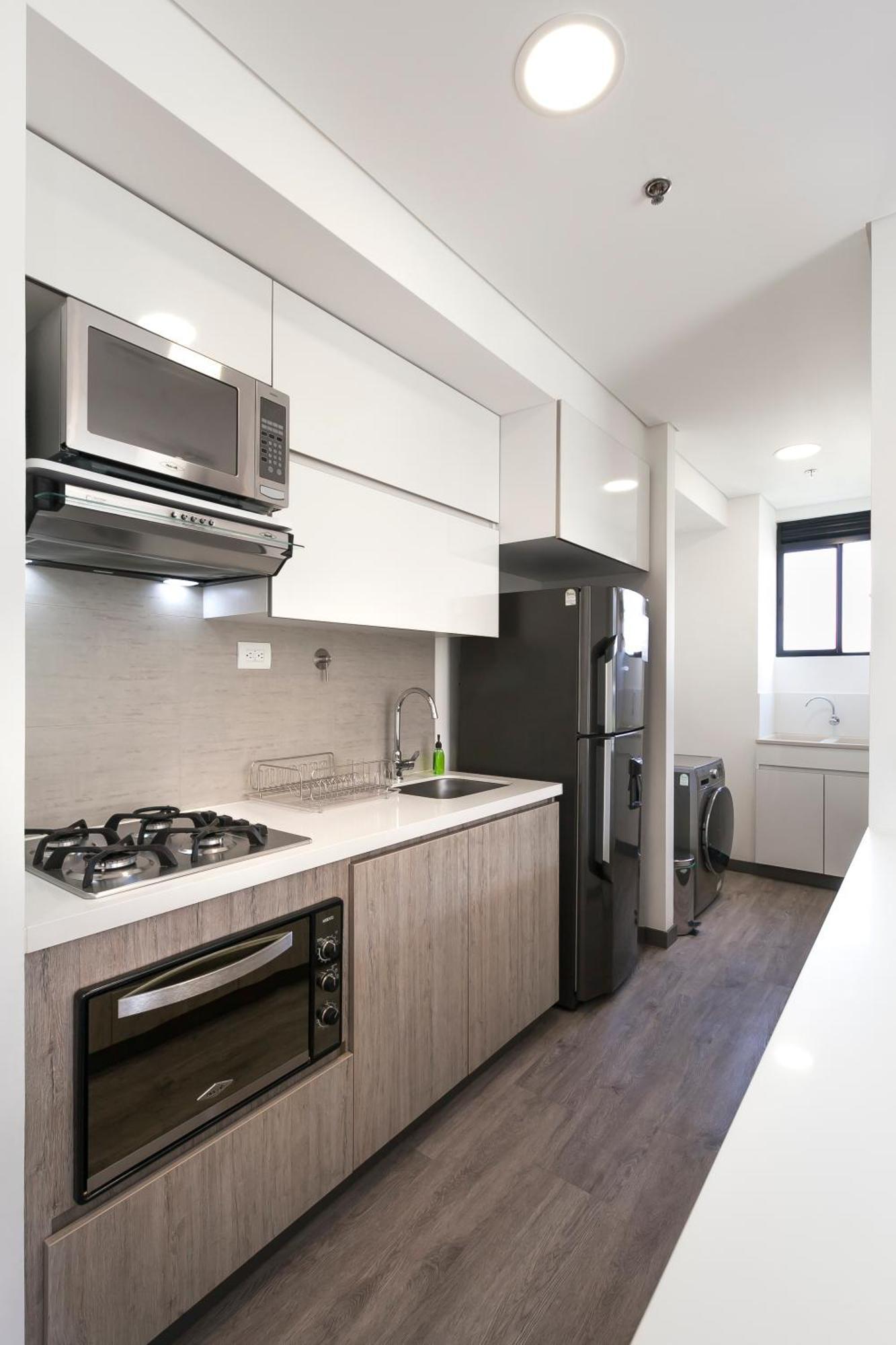 Apartamento Class De De Lujo El Poblado. Excelente Ubicacion *