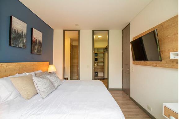 Apartamento Class Suites, Poblado, Medellin. 601 *