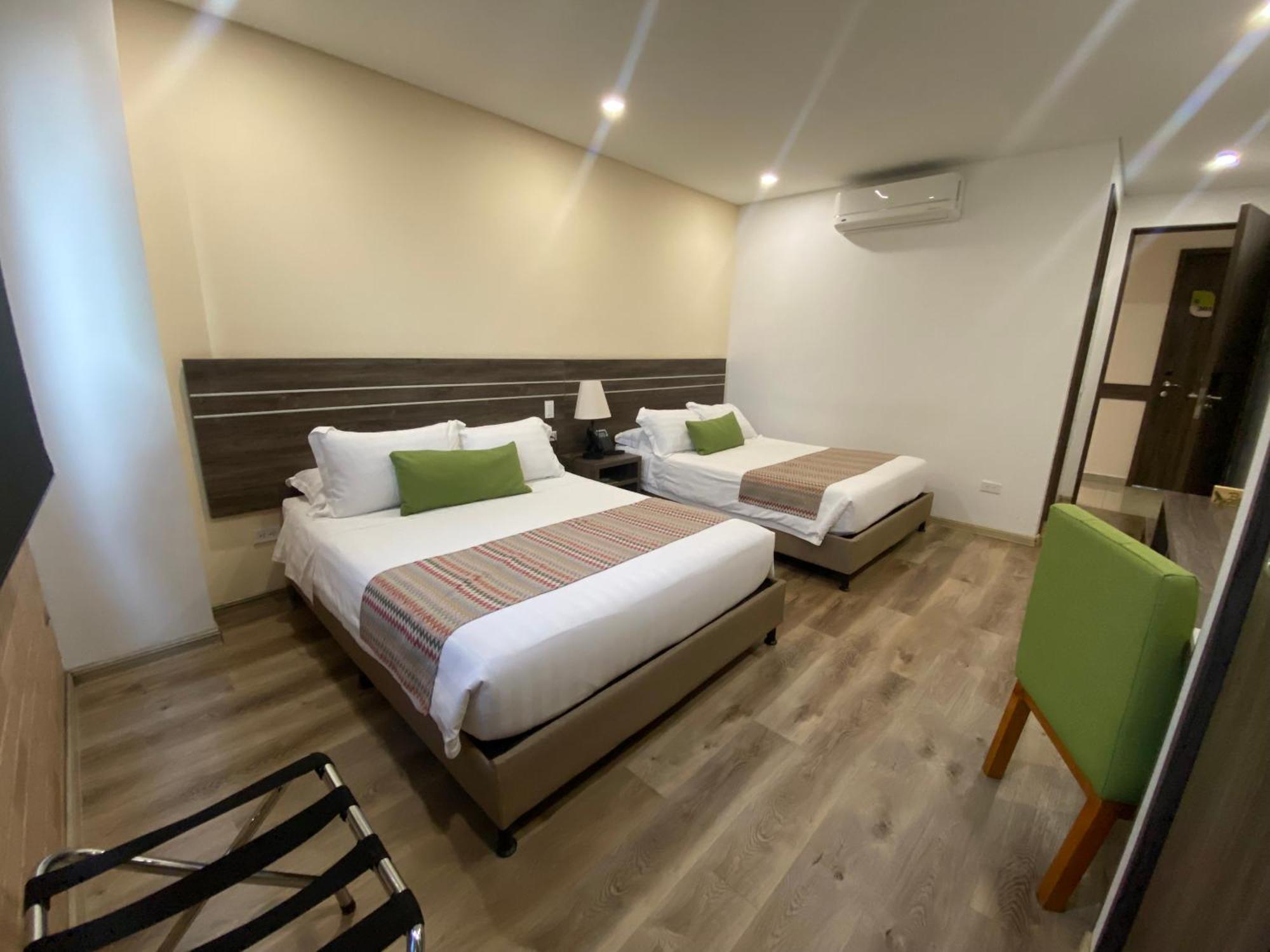 Ecohub Hotel