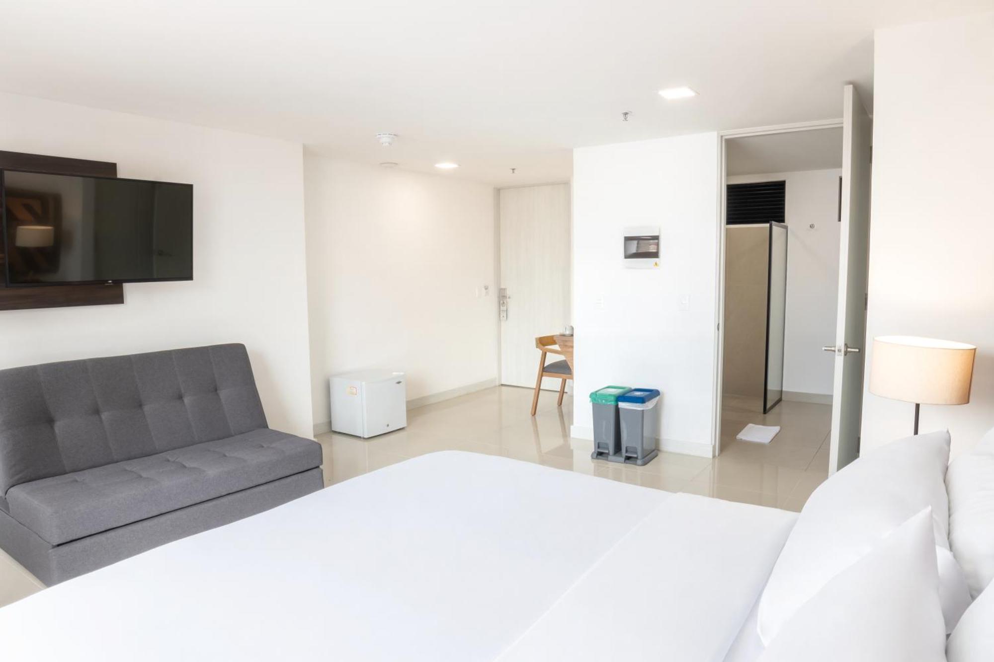 Hotel Origen Local *