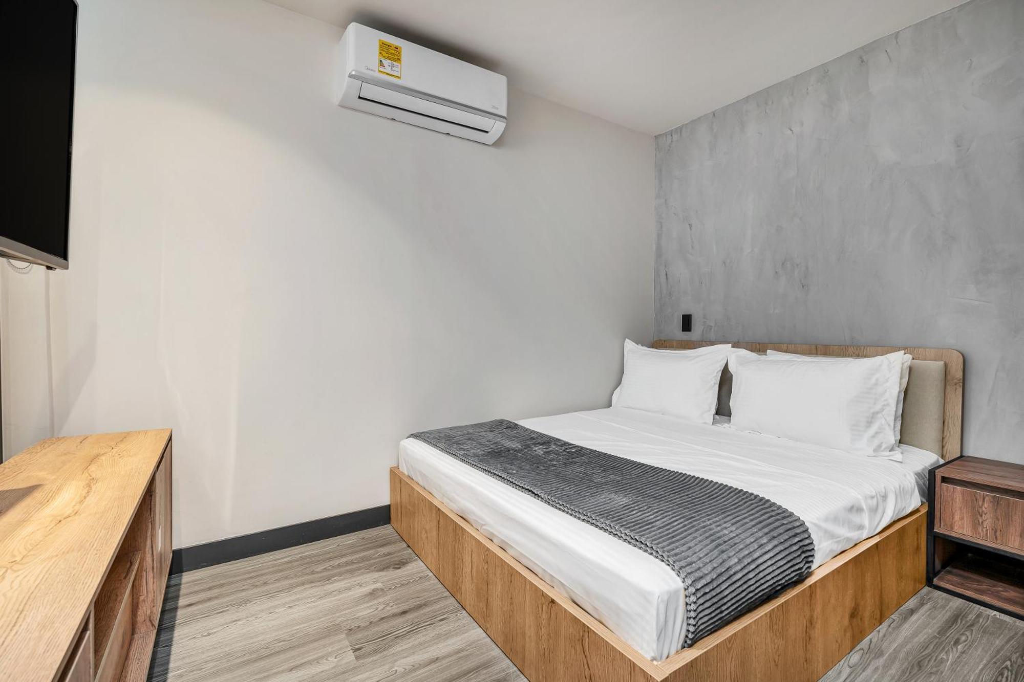 Housy Laureles Apartahotel