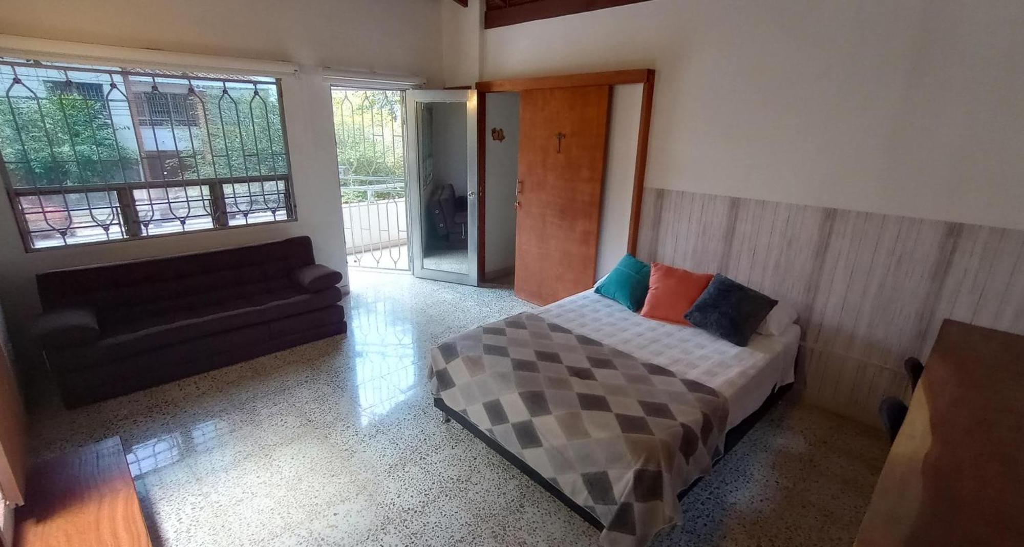 Casa De Lola Pensión