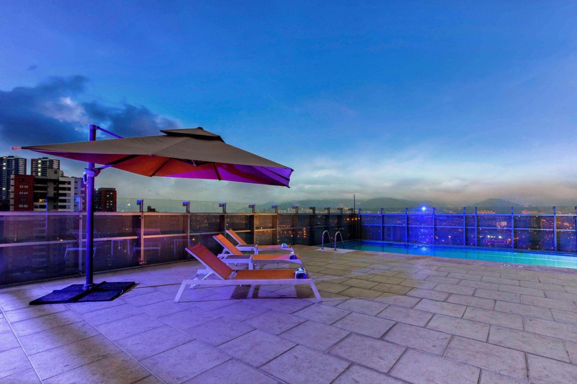 La Quinta By Wyndham 4* Medellín