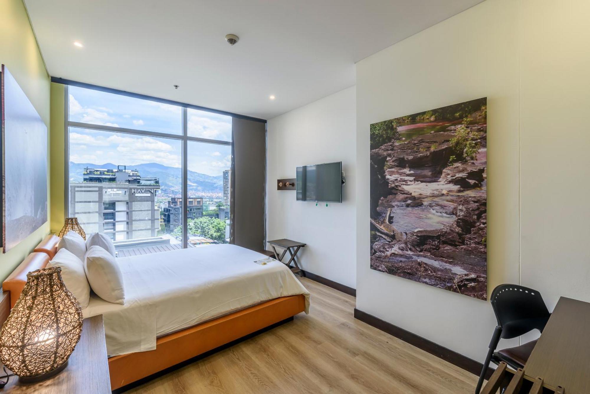 Hotel Diez Categoría Colombia Medellín