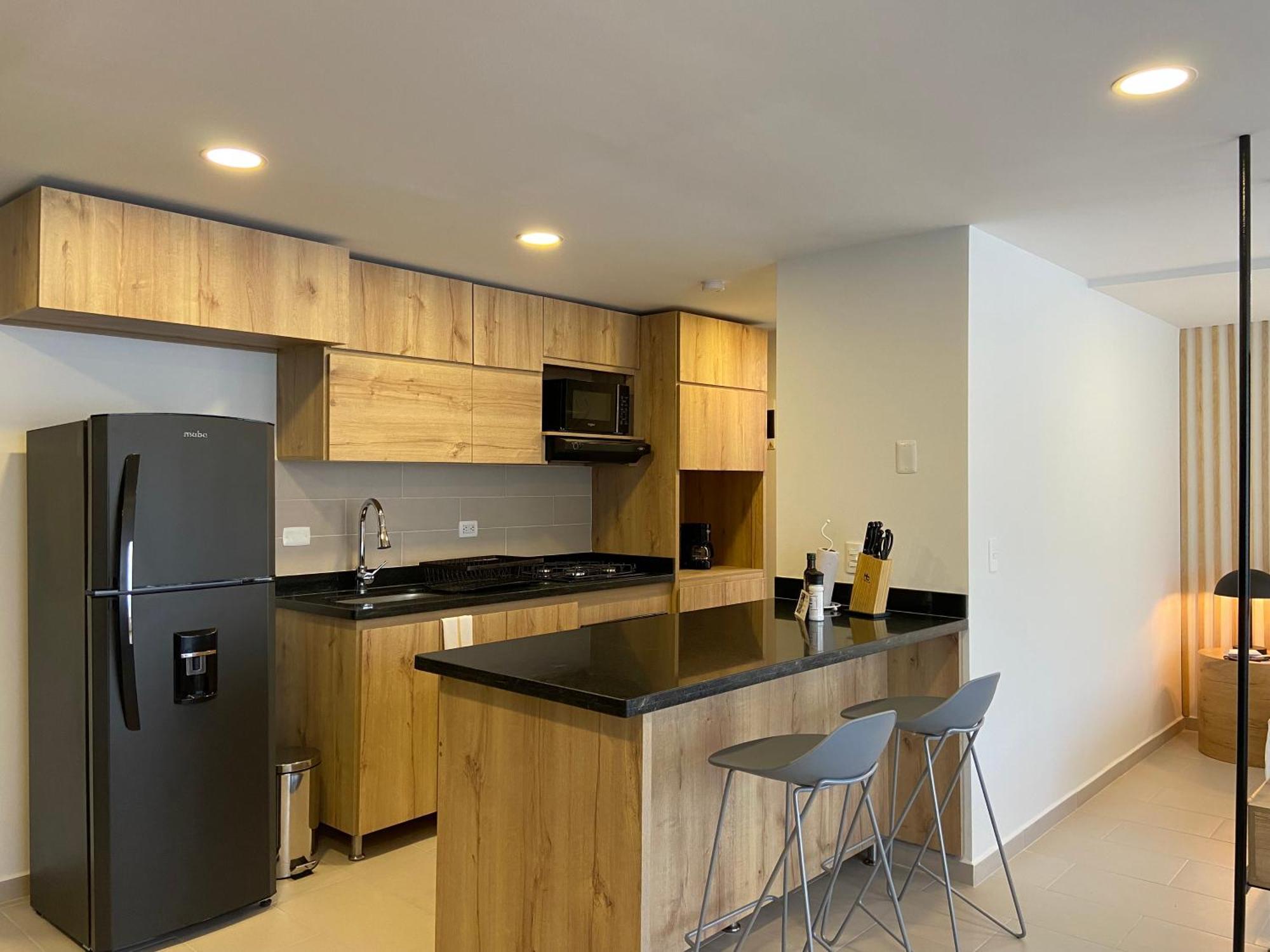 Apartahotel Ebano By Wynwood House Medellín