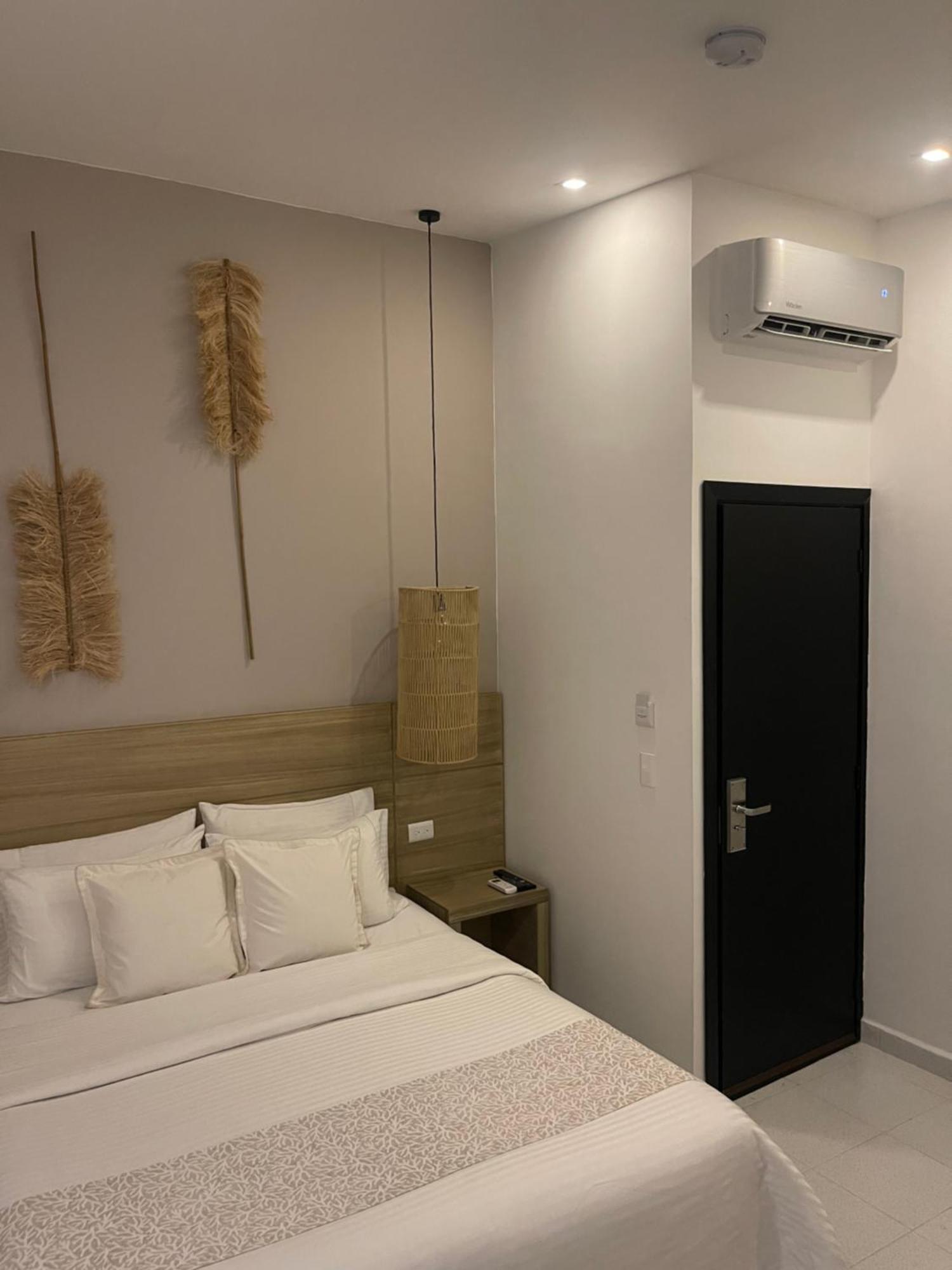 Moet Hotel
