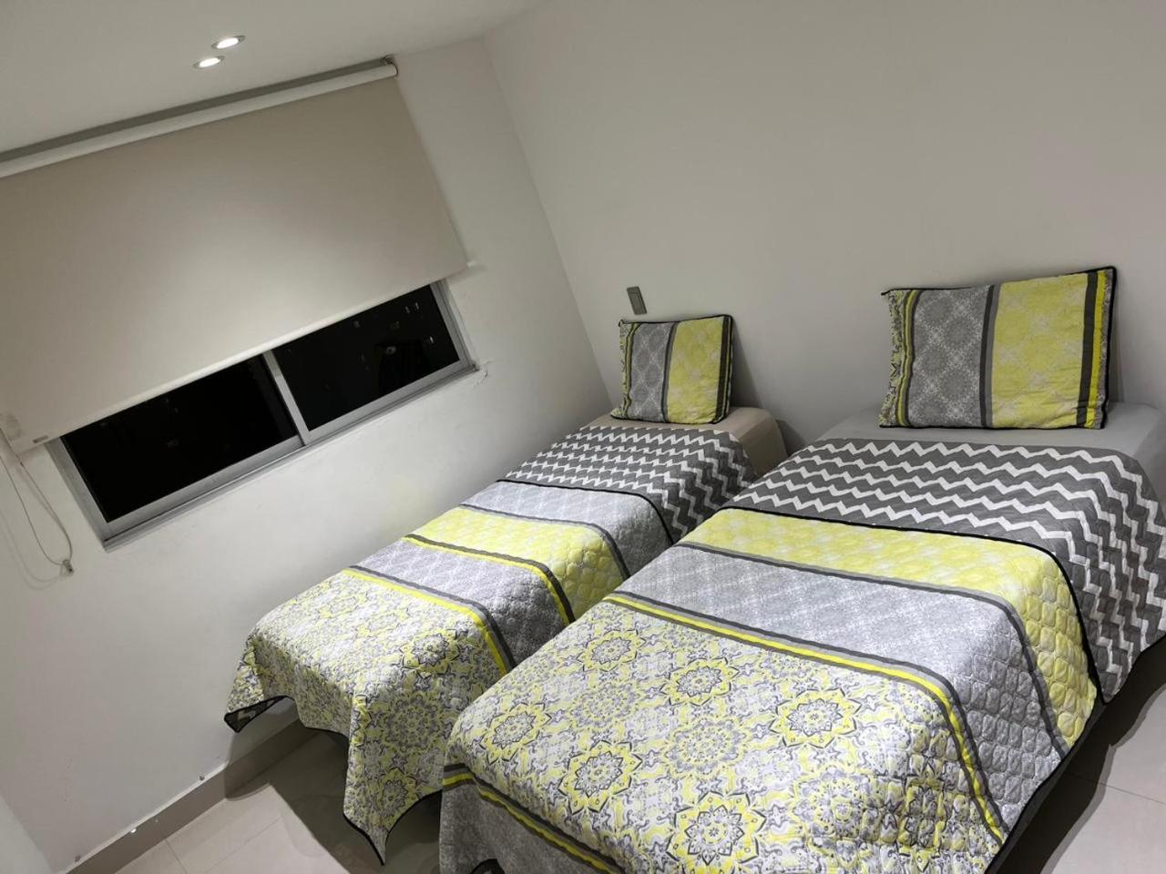 Apartamento Conquistadores Cerca A Plaza Mayor Medellín